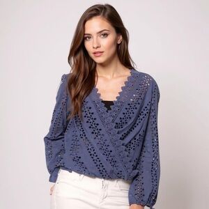 Bardot Long‎ Sleeve Twisted eyelet details Lace up Top in blue Size 4